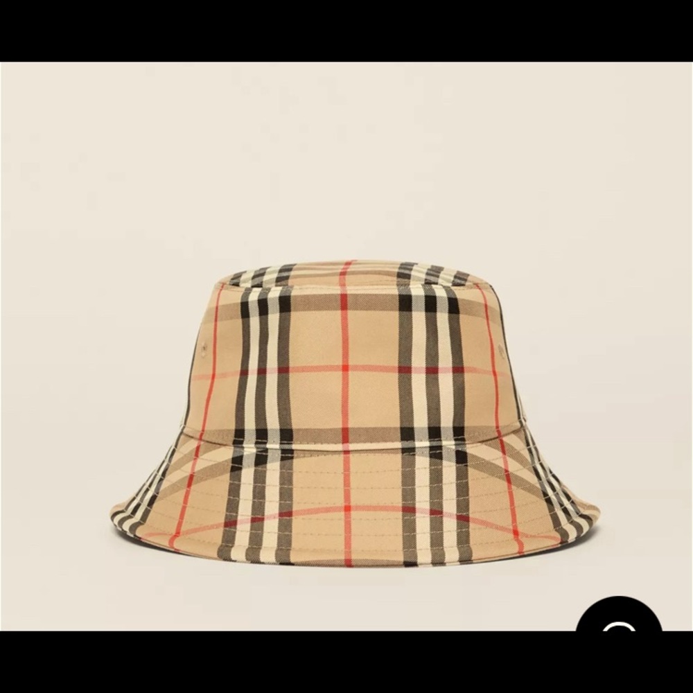 Burberry Vintage reversible bucket hat